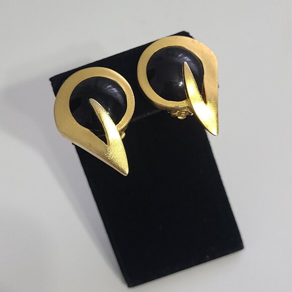 Art Deco John Wolfe Clip On Earrings - Picture 6 of 9